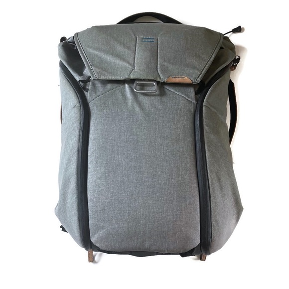 Peak Design Bags Peak Design The Day Backpack 3l Poshmark